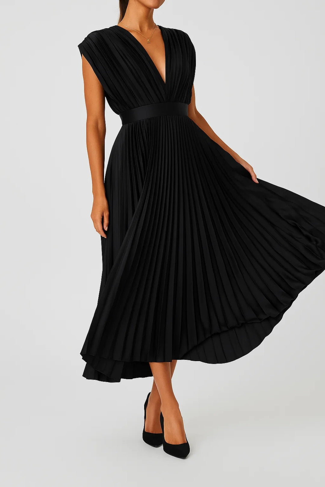 Mid-length pleated dress with V-neck | Timeless elegance