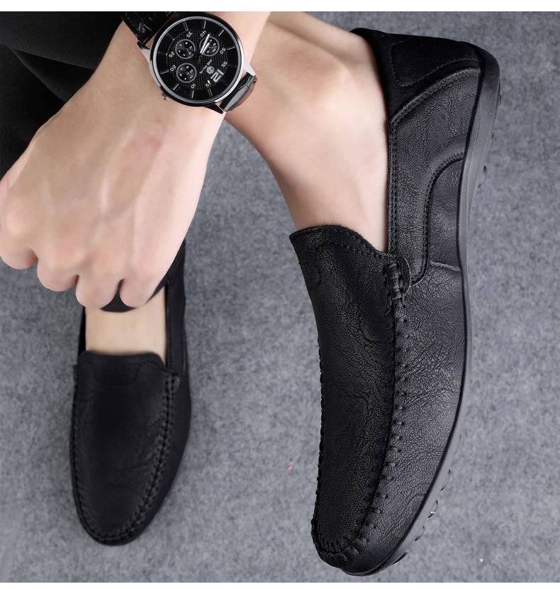 LEATHER MOCCASION
